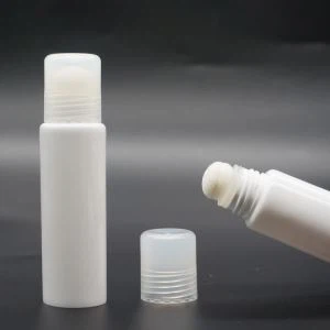 Miếng bọt biển và đầu cọ nhựa